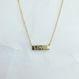 COLLAR PLACA LOVE