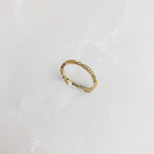 ANILLO CHURUMBELA CON DETALLES